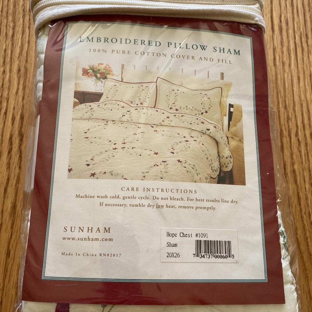 Embroidery pillow shams, 2 NWT